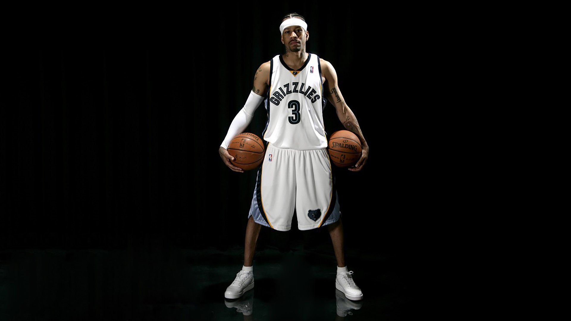 浓眉哥意外战胜巴塞罗那，表现优异引爆全场！热度持续攀升